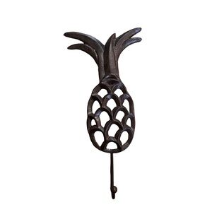 Vintage Cast Metal Pineapple Decorative Wall Hook